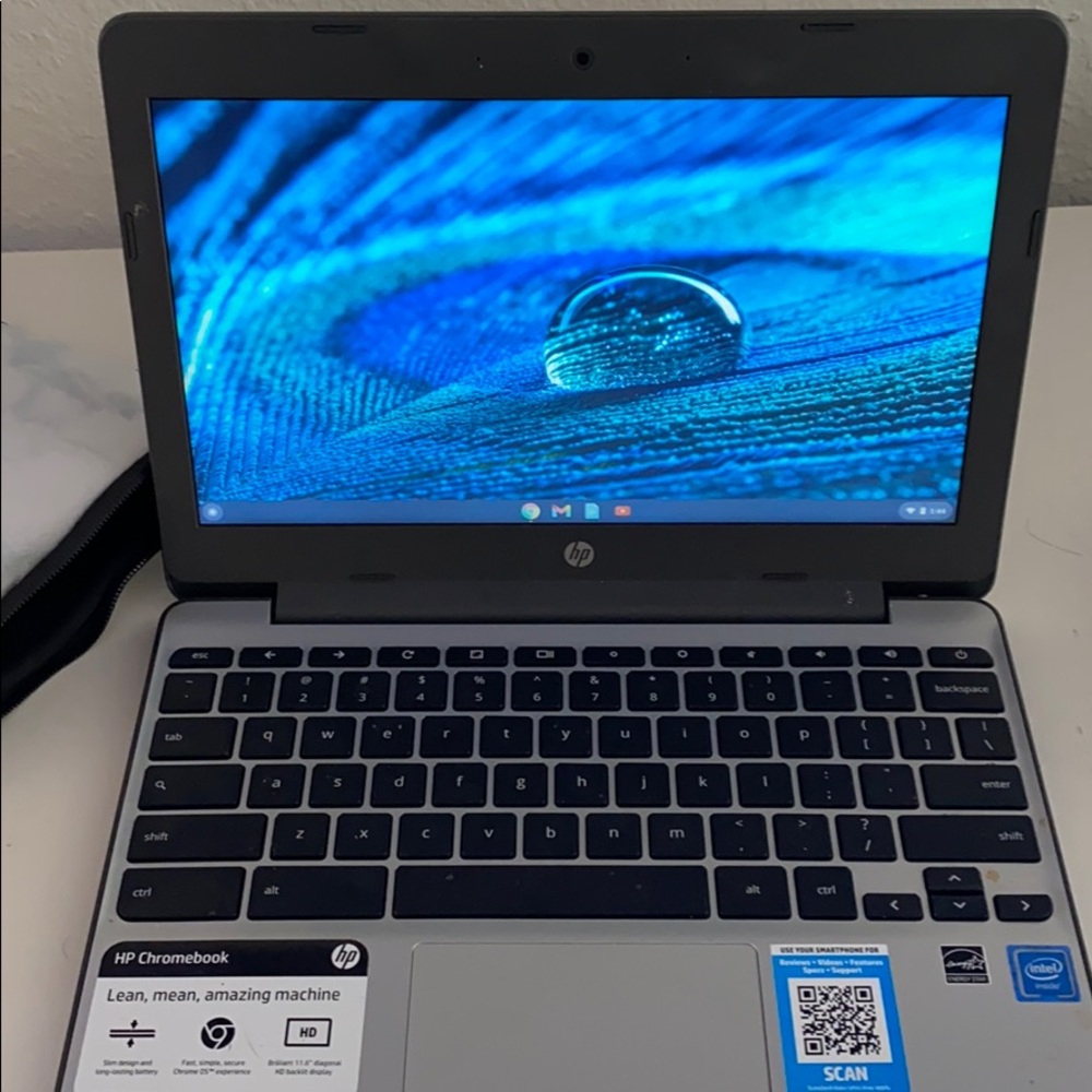 Latest Version Chrome Book. 2020 - image 3